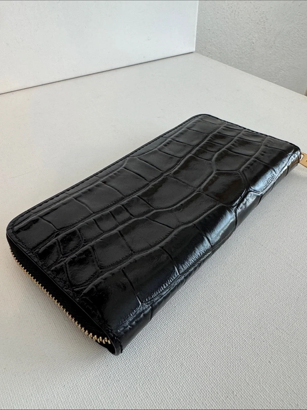 Michael Kors Black Croc-Embossed Jet Set Continental Zip Wallet